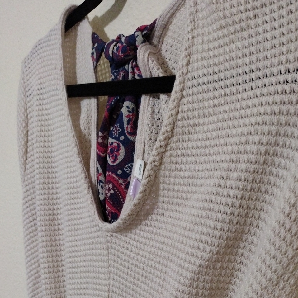 Alya Cream Knot Front Short Sleeve With Ribbon Tie In The Back - Picture 9 of 10